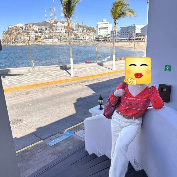 Old Navy Boho Floral Top – Size M - Picture 11 of 11